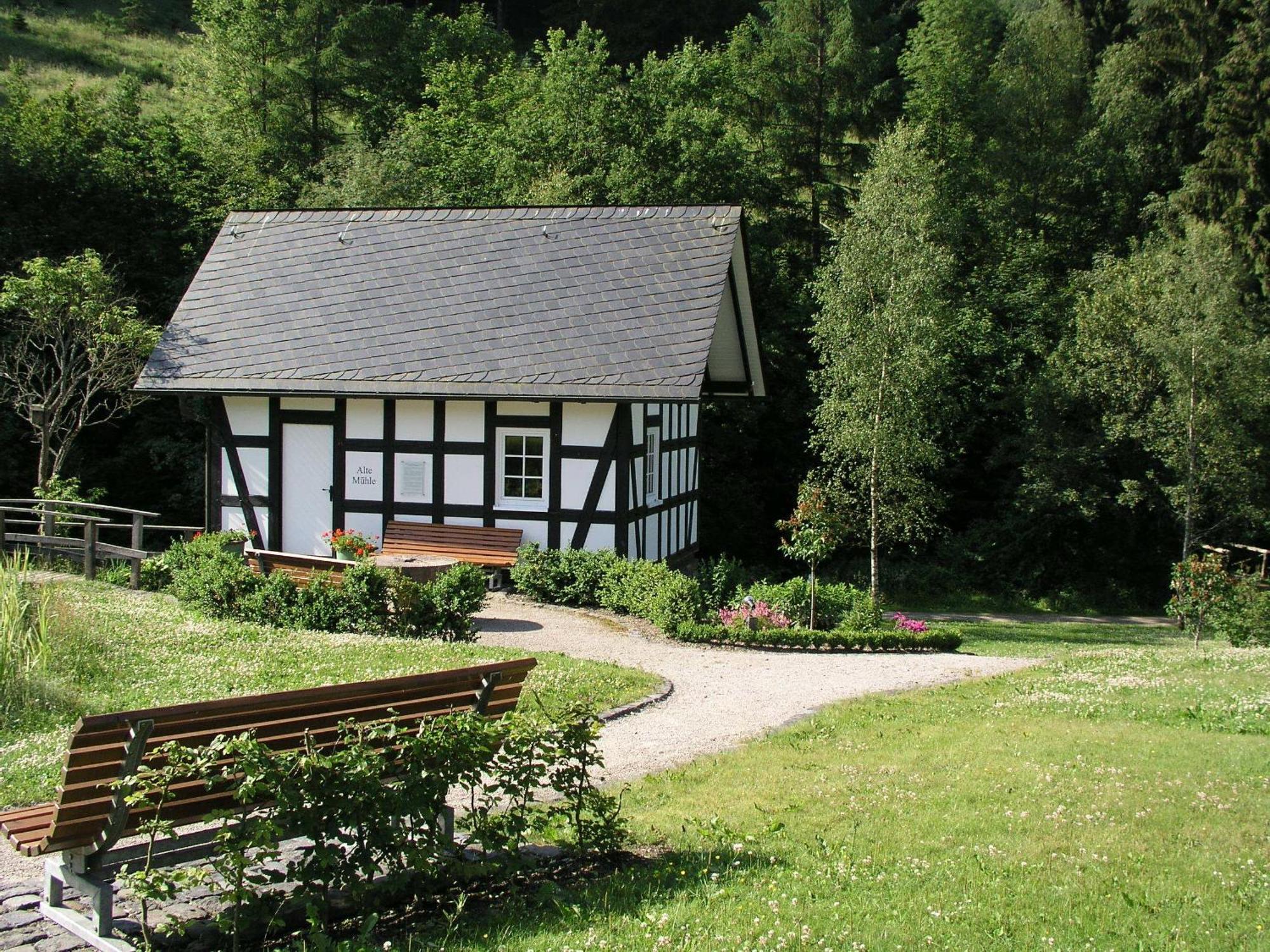 Hotel Hanses-Braeutigam Schmallenberg Exterior photo