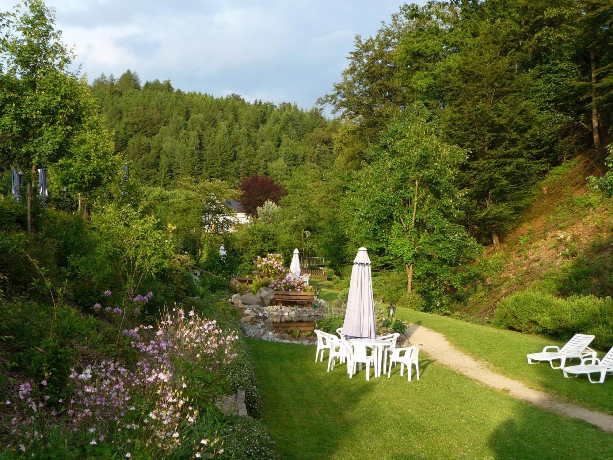 Hotel Hanses-Braeutigam Schmallenberg Exterior photo