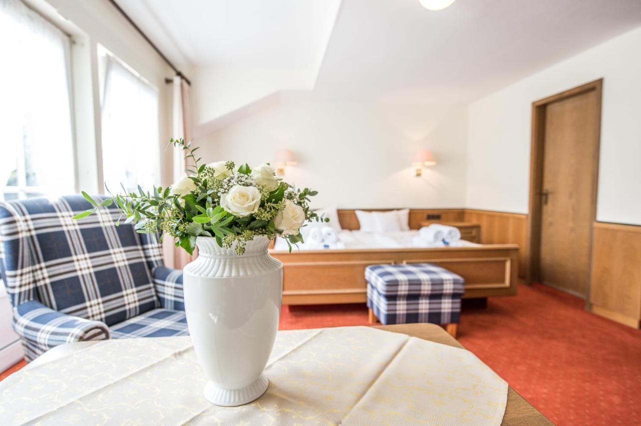 Hotel Hanses-Braeutigam Schmallenberg Exterior photo